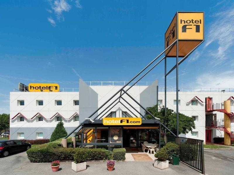 Hotelf1 Montauban Exterior photo